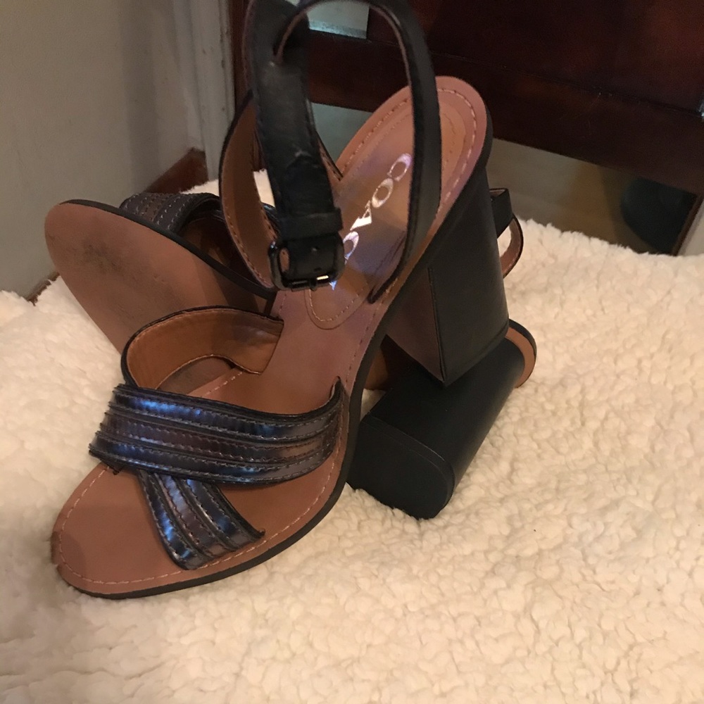 Women’s Coach heels
